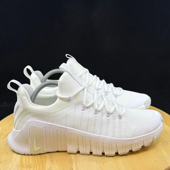 NEW Nike Free Metcon 6 Triple White Platinum Tint FJ7126-101 Size 11W/ 9.5M